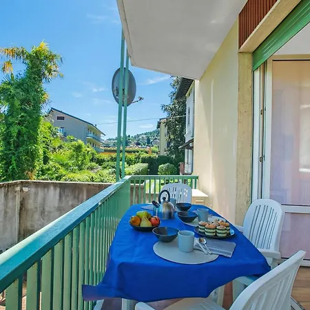 Strixia 50m From - Happy Stresa