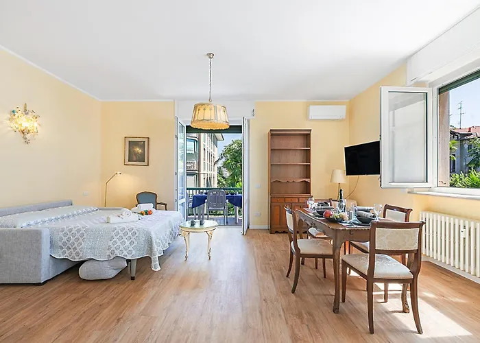 Strixia 50m From - Happy 아파트 스트레사