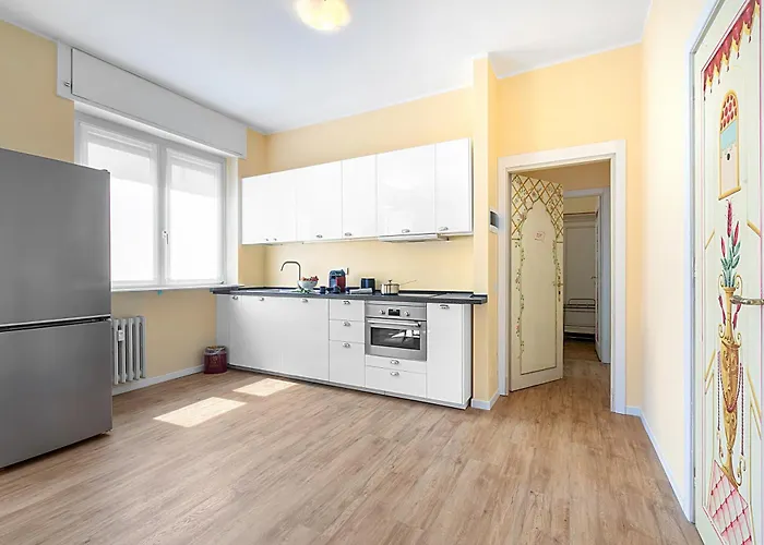 Strixia 50m From - Happy Apartman Stresa